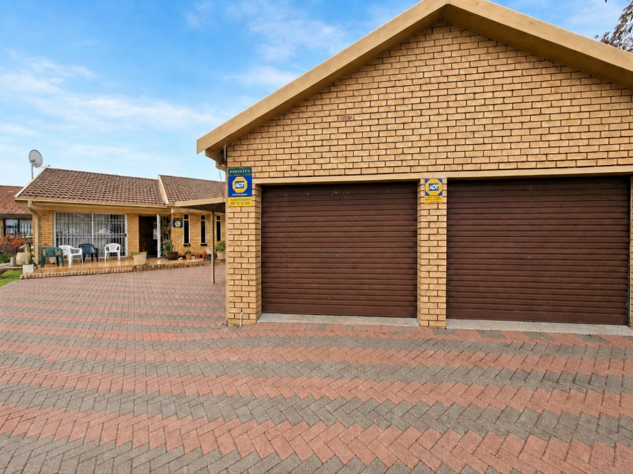 3 Bedroom Property for Sale in Fauna Free State